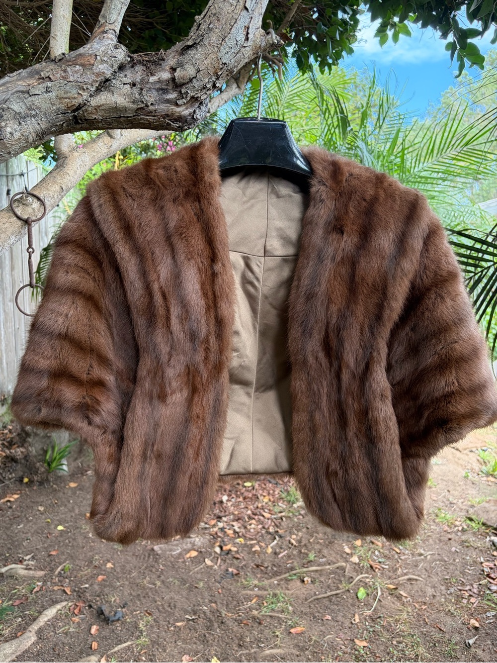 Soft Muskrat Fur Stole Great Shape Vintage Glamour Union Label Inside S-M